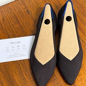 Rothy’s Black flats like new condition!!
